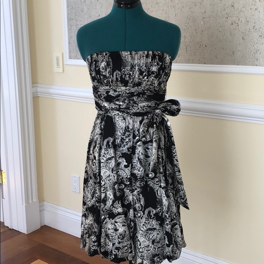 BCBG Max Azria strapless Dress